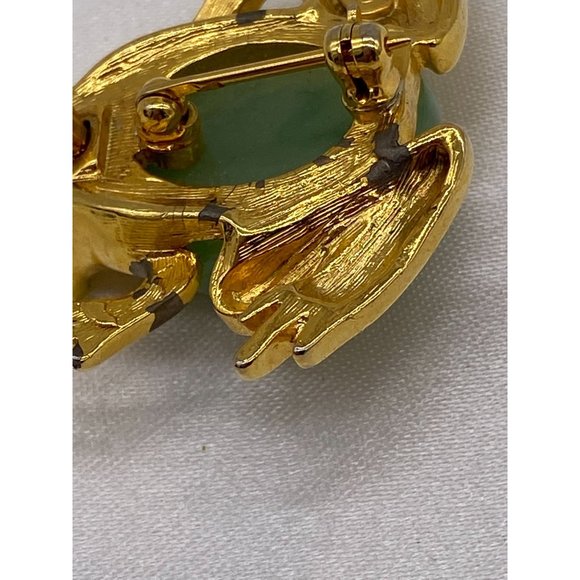 KJL signed Frog Brooch Green Stone iin Metal Gold Plate Mount Good Condition - Picture 8 of 9